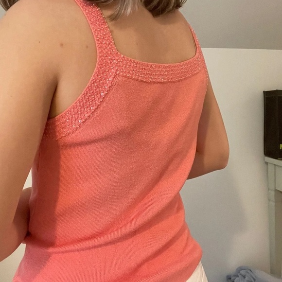 Peachy pink beaded tank top - Picture 3 of 4